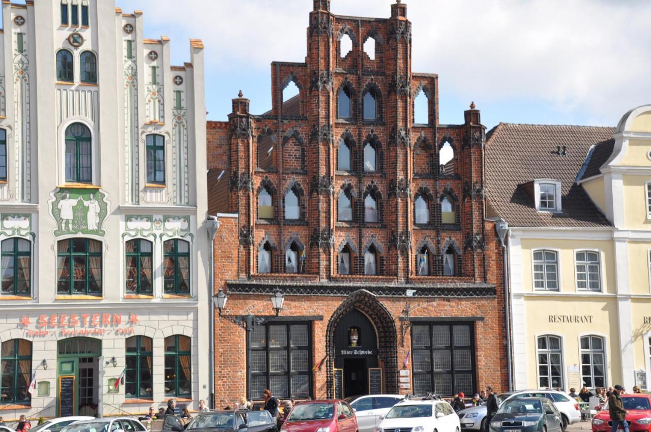 Emilias Hues, Reethaus In Der Bucht Von Wismar Циров Екстериор снимка